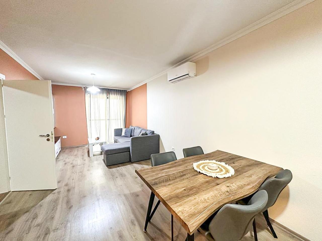 Grand Park 2Br Apartment Тирана Екстериор снимка