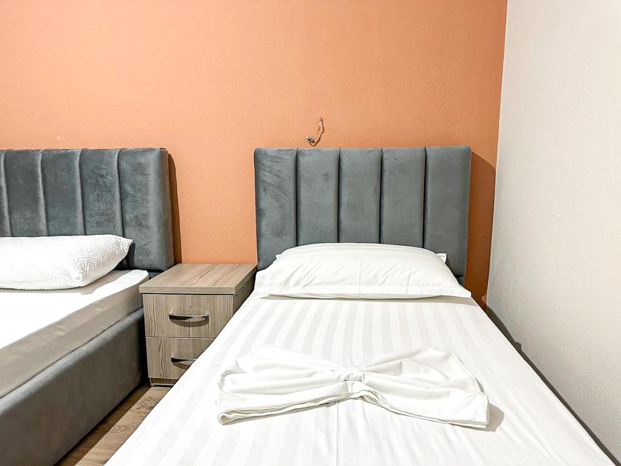 Grand Park 2Br Apartment Тирана Екстериор снимка
